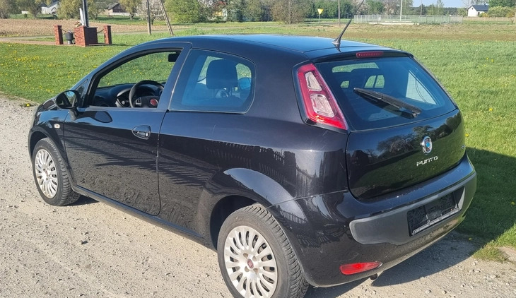 Fiat Punto Evo cena 10800 przebieg: 220000, rok produkcji 2010 z Turek małe 46